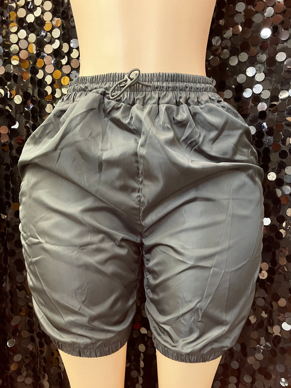 Windbreaker Bermuda Shorts