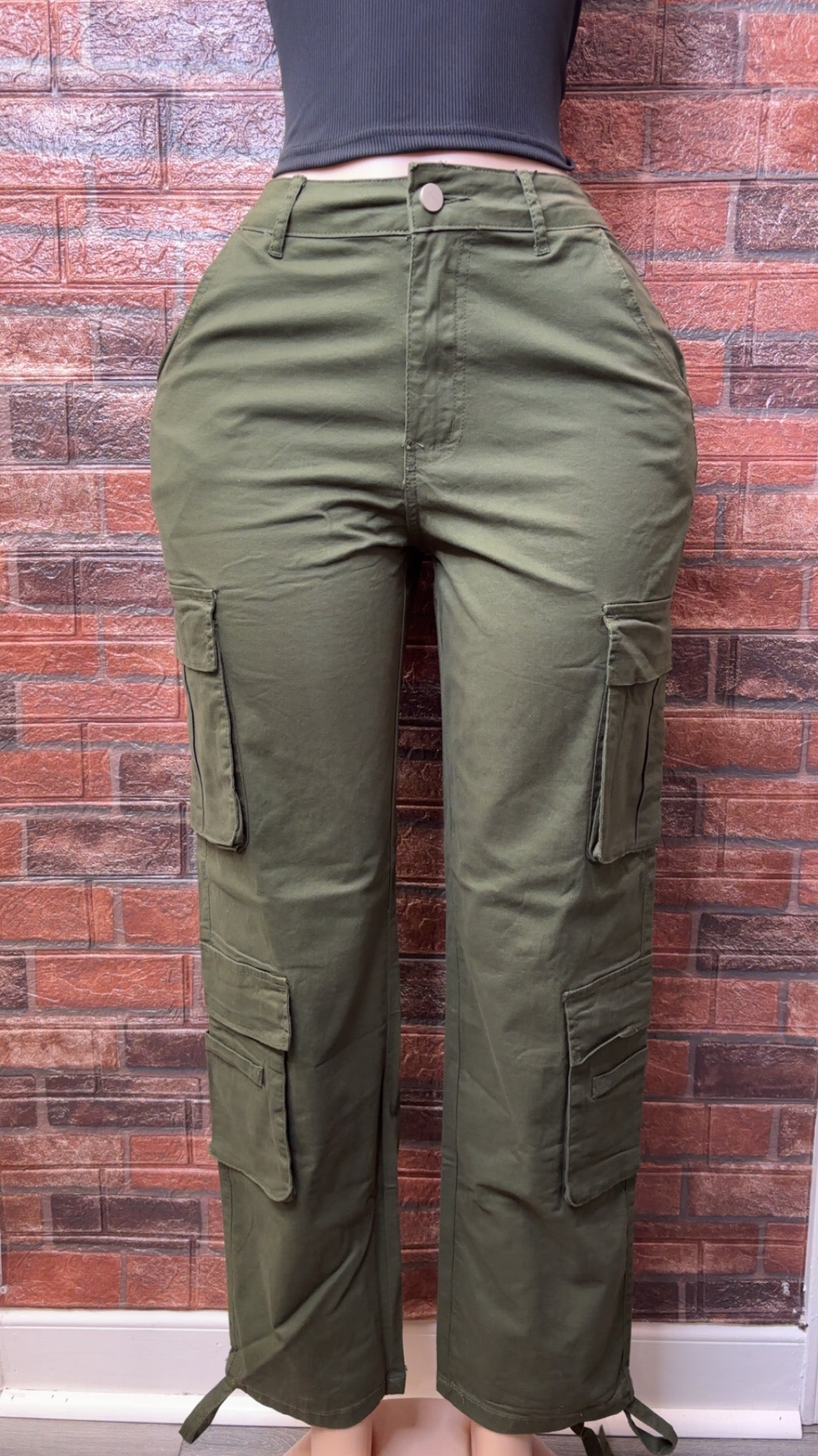 Olive Cargos