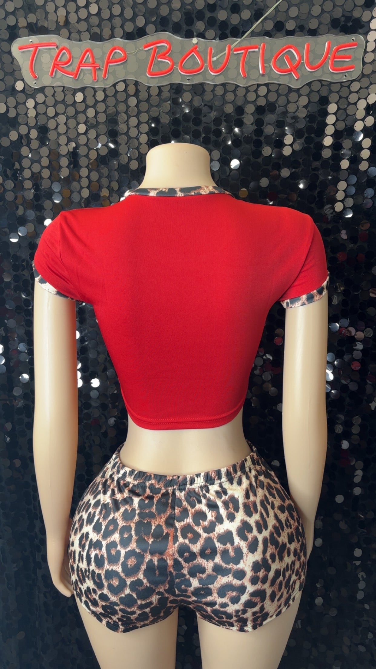 Red Leopard Set